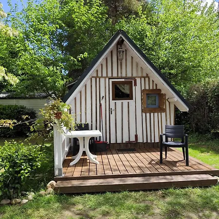 Campingplatz De La Vallee Du Doux *