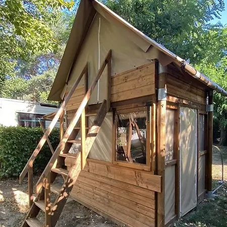 キャンプ場 De La Vallee Du Doux Boucieu-Le-Roi