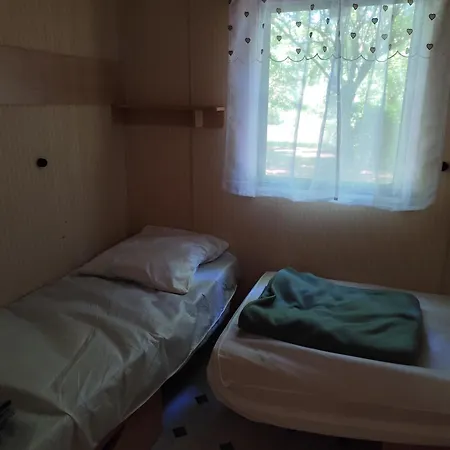 De La Vallee Du Doux Campsite *