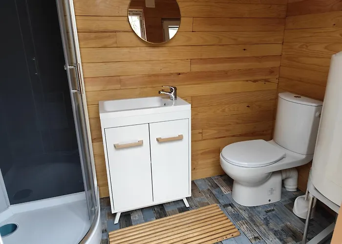 De La Vallée Du Doux Camping *